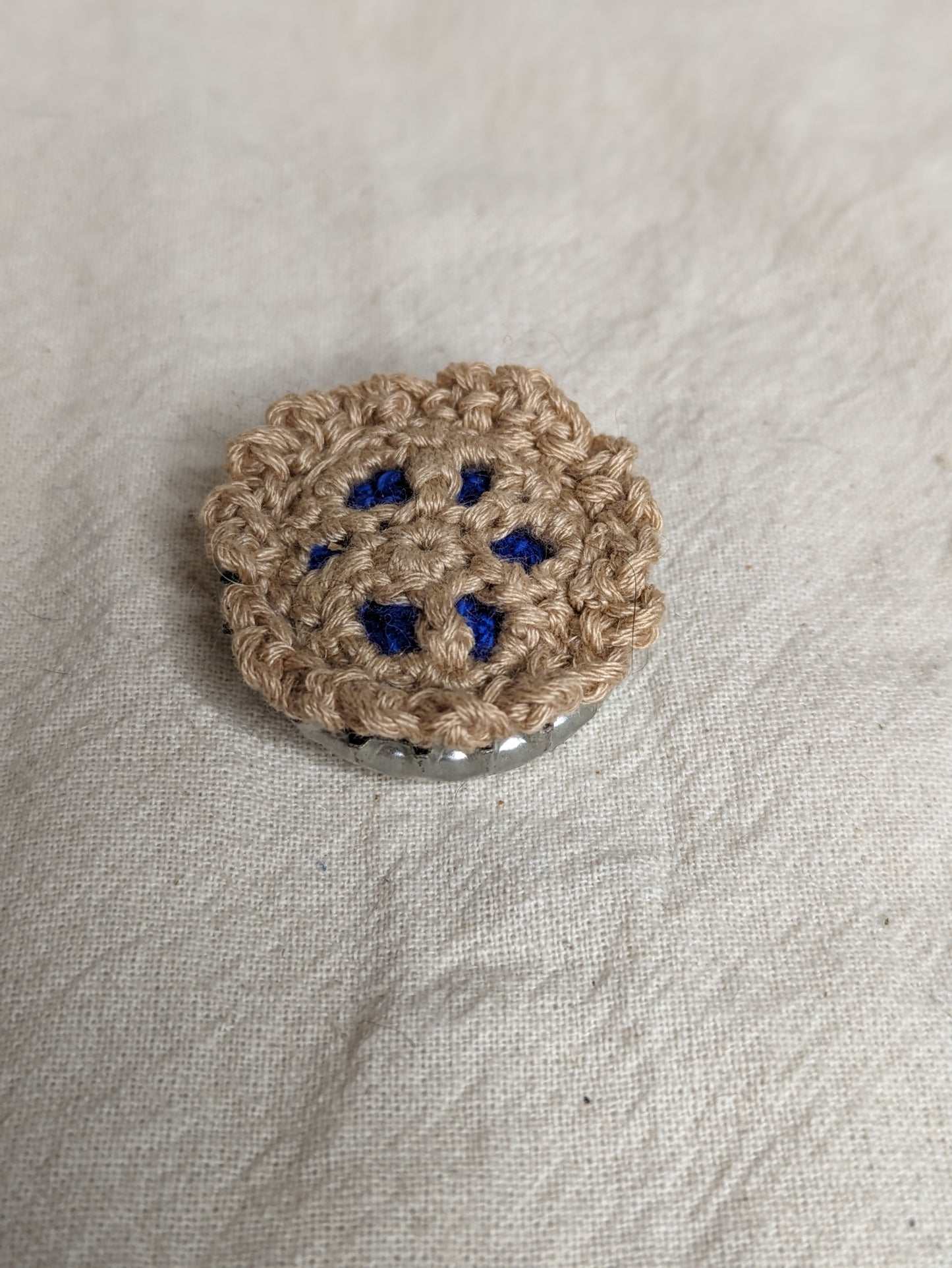 Bottle Cap Pie knick knack - Crocheted by hand