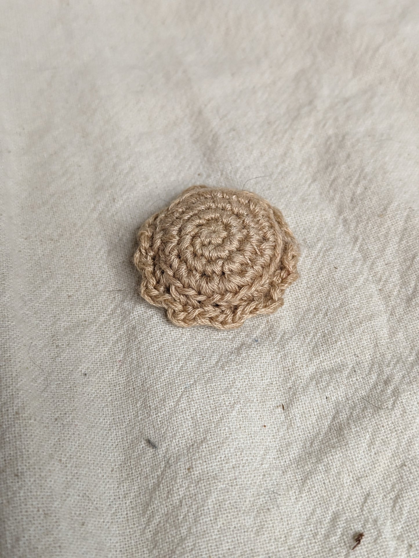 Bottle Cap Pie knick knack - Crocheted by hand
